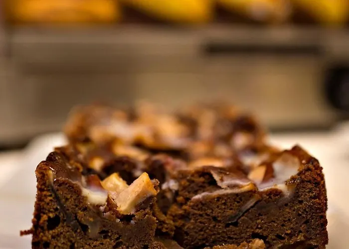 Astra מלון פררה