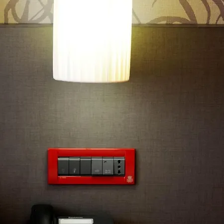Astra Hotel 4*