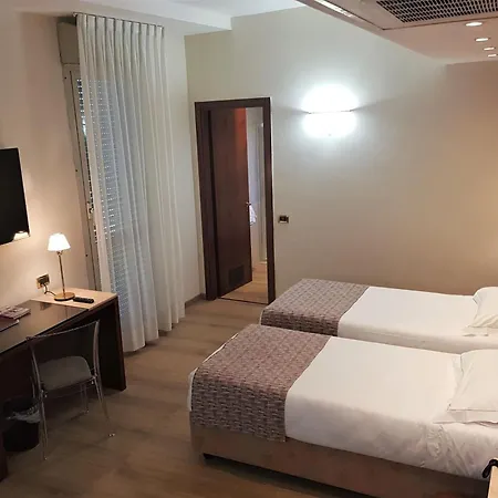 호텔 아스트라 페라라