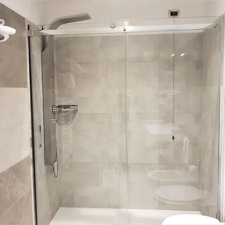 Ξενοδοχείο Astra 4*