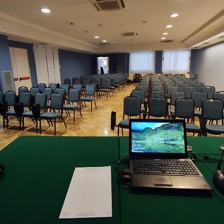 아스트라 페라라