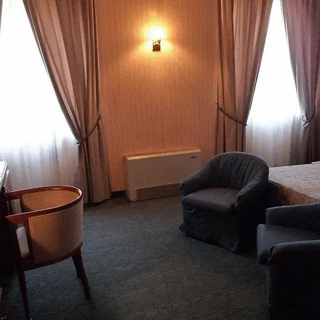 Astra 4*