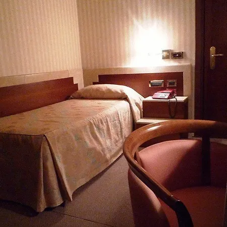 Hotel Astra 4*