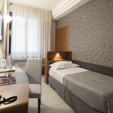 Ξενοδοχείο Astra 4*