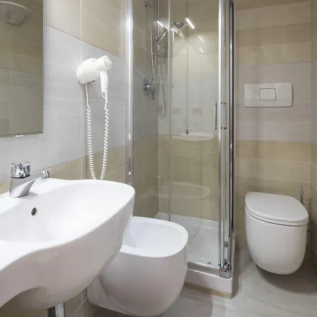 Ξενοδοχείο Astra 4*