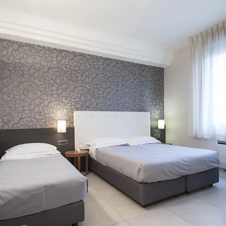 Hotel Astra