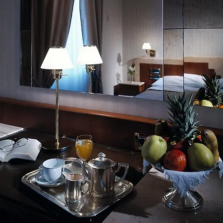 Astra Hotel